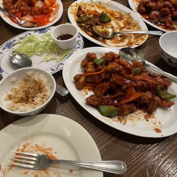 Foo Chow Restaurant - Orange Chicken  Kung Pao Beef Sweet and Sour Pork Steamed Dumplings - Chinese Near Me - Los Angeles, California