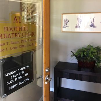 Kennan Runte, DPM FACFAS - Foothill Podiatry Clinic - Podiatrists Near Me - Grass Valley, California