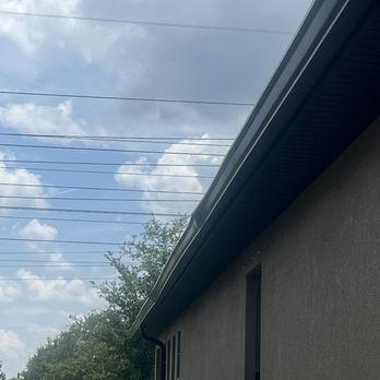 Budget Gutters - Gutters falling off - Gutter Services Near Me - Fort Pierce, Florida Budget Gutters - Gutters falling off - Gutter Services Near Me - Fort Pierce, Florida