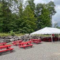 Jam Room - Lots of outdoor seating !!