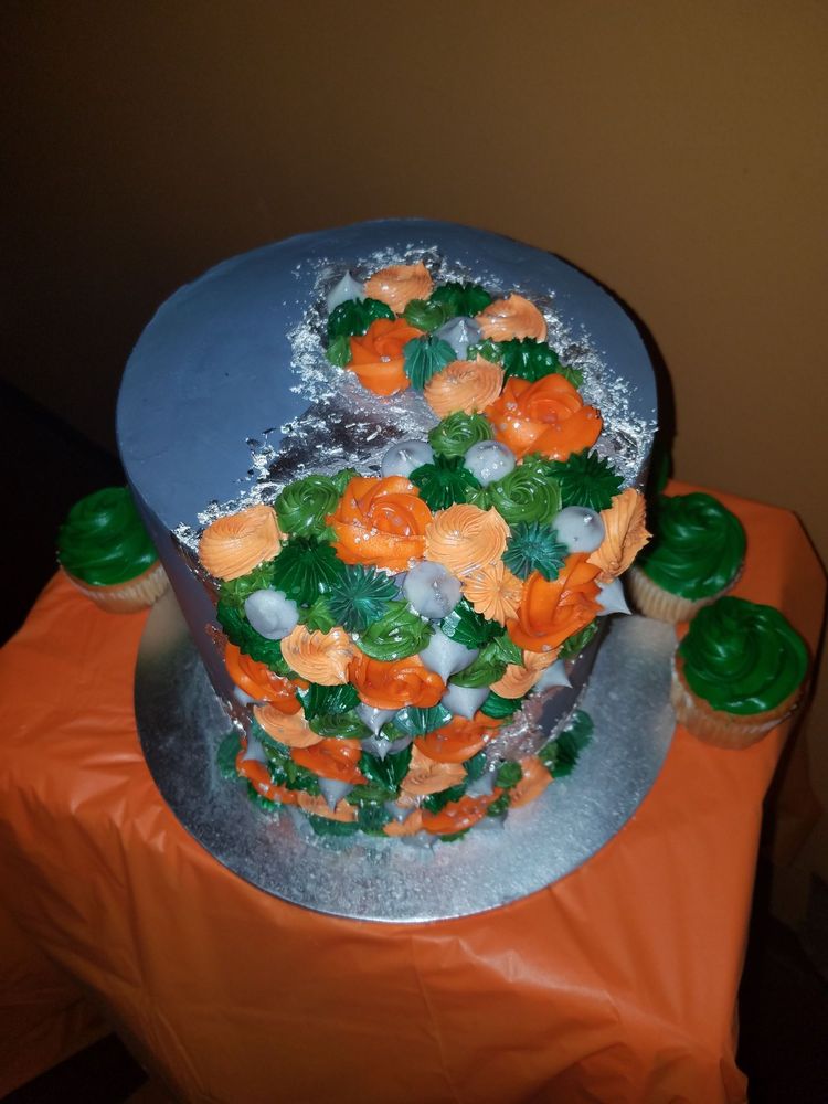 BAKED EXPECTATIONS 18 Photos Tallahassee, Florida Cupcakes