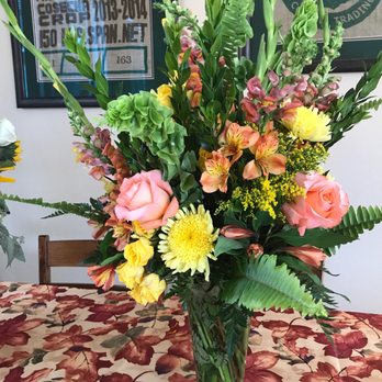 Bumblebee Blooms Flower Boutique - Gift Shops Near Me - Reno, Nevada
