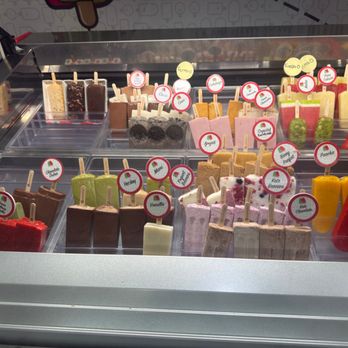 Paletados - flavors - Ice Cream & Frozen Yogurt Near Me - Pueblo de Rincón, Puerto Rico