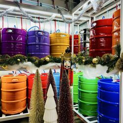 Loving their Christmas decor