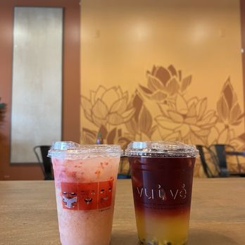 Vui Ve - Strawberry Yakult and The Nightmare Passion Fruit Hibiscus - Vietnamese Near Me - Los Angeles, California Vui Ve - Strawberry Yakult and The Nightmare Passion Fruit Hibiscus - Vietnamese Near Me - Los Angeles, California