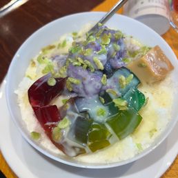 Halo Halo