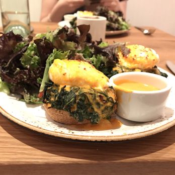 Little Beet Table - Lobster Benedict - New American Near Me - New York, New York