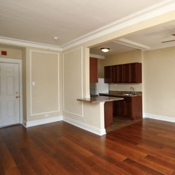 Monavé Flooring & Design - kitchen and living room - Flooring Near Me - Glendale, California Monavé Flooring & Design - kitchen and living room - Flooring Near Me - Glendale, California