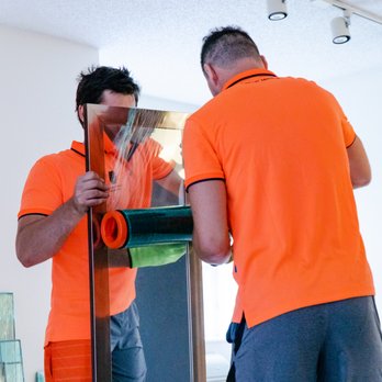 Caesar Moving - Super careful packing service - Movers Near Me - Calabasas, California Caesar Moving - Super careful packing service - Movers Near Me - Calabasas, California