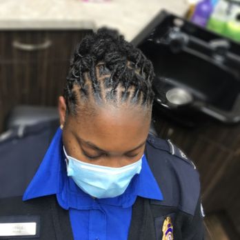 Da Queen Locs - Hair Stylists Near Me - Spring, Texas Da Queen Locs - Hair Stylists Near Me - Spring, Texas