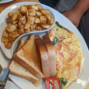 Sunny Morning - Popeyes omlette - Breakfast & Brunch Near Me - Toronto, Ontario Sunny Morning - Popeyes omlette - Breakfast & Brunch Near Me - Toronto, Ontario