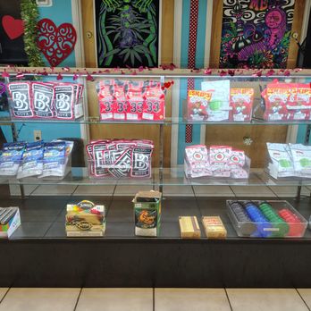 Flight Club - Cannabis Dispensaries Near Me - Bakersfield, California Flight Club - Cannabis Dispensaries Near Me - Bakersfield, California