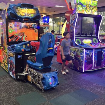 Chuck E. Cheese - Pizza Near Me - San Bernardino, California