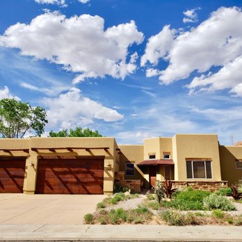 Moab Lodging Vacation Rentals - Arena Roja Private 3 bedroom home near the Golf Course! - Hotels Near Me - Moab, Utah