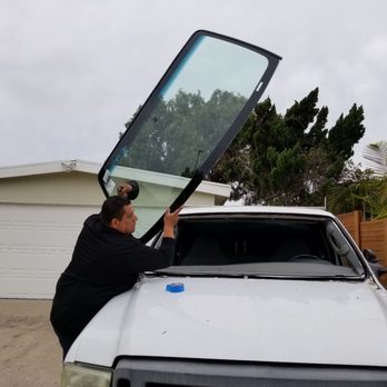 Oscar Auto Glass - Installation of new windshield. - Auto Glass Services Near Me