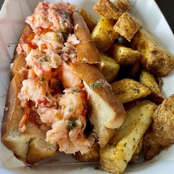 Angie’s Lobster - Warm lobster roll with seasoned butter, the fries are even better then the roll. - Sandwiches Near Me - Phoenix, Arizona