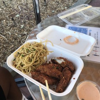 Southside Station - Thais Thai Fried Chicken Wings / Garlic Noodle - Sandwiches Near Me - Berkeley, California Southside Station - Thais Thai Fried Chicken Wings / Garlic Noodle - Sandwiches Near Me - Berkeley, California