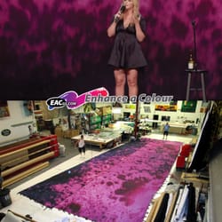 Enhance a Colour Corp - Amy Schumer needed a brilliant, show-stopping 48 foot by 30 foot backdrop with little to no seams. http://bit.ly/1WLykxY