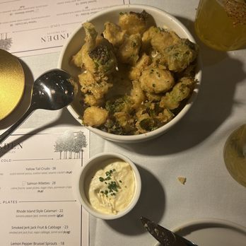 Linden - New American Near Me - Los Angeles, California
