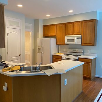 Virginia Kitchen and Bath - Old kitchen - General Contractors Near Me - Leesburg, Virginia