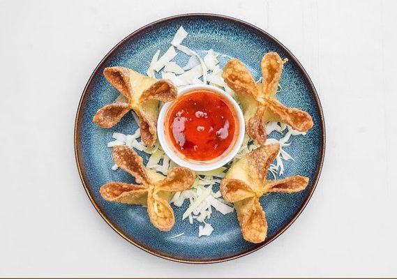 Hinata Sushi by null