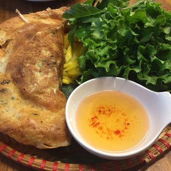 Papaya - Pork and shrimp Vietnamese crepe - Vietnamese Near Me - Renton, Washington Papaya - Pork and shrimp Vietnamese crepe - Vietnamese Near Me - Renton, Washington
