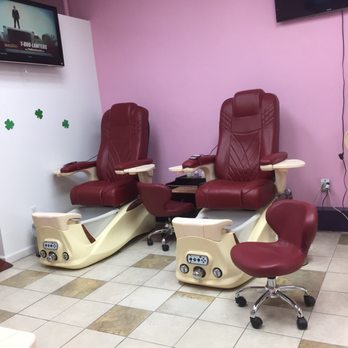 Nail Tech - Excellent Spa Pedicure! Come see Li Ly!!! - Nail Salons Near Me - Linthicum Heights, Maryland Nail Tech - Excellent Spa Pedicure! Come see Li Ly!!! - Nail Salons Near Me - Linthicum Heights, Maryland