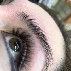 Precise Brows - Eyelash extensions
