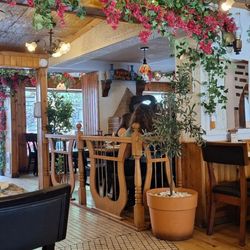 La Maison Grecque