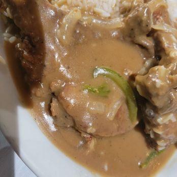 Cassandra's on the River - Smothered pork chops - Seafood Near Me - Shreveport, Louisiana