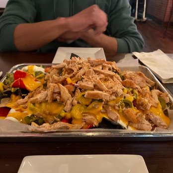 Last Call Bar & Grill - nachos with chicken!! - Bars Near Me - Bronx, New York