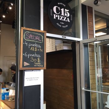 C15 Pizza - the entrance to the restaurant - Pizza Near Me - Montreal, Quebec C15 Pizza - the entrance to the restaurant - Pizza Near Me - Montreal, Quebec