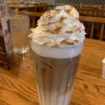 Cracker Barrel Old Country Store - Breakfast & Brunch Near Me - Cincinnati, Ohio Cracker Barrel Old Country Store - Breakfast & Brunch Near Me - Cincinnati, Ohio