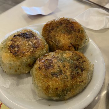 Hong Kong Alleys Kitchen - Fried chive dumplings - Cantonese Near Me - Orlando, Florida
