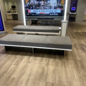 Xfinity - .. - Mobile Phones Near Me - Fresno, California Xfinity - .. - Mobile Phones Near Me - Fresno, California