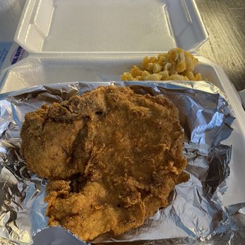 Bless Ya Soul - Pork chop and side of mac - Soul Food Near Me - Roanoke, Virginia