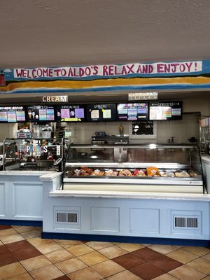 Aldo's Bakery by null