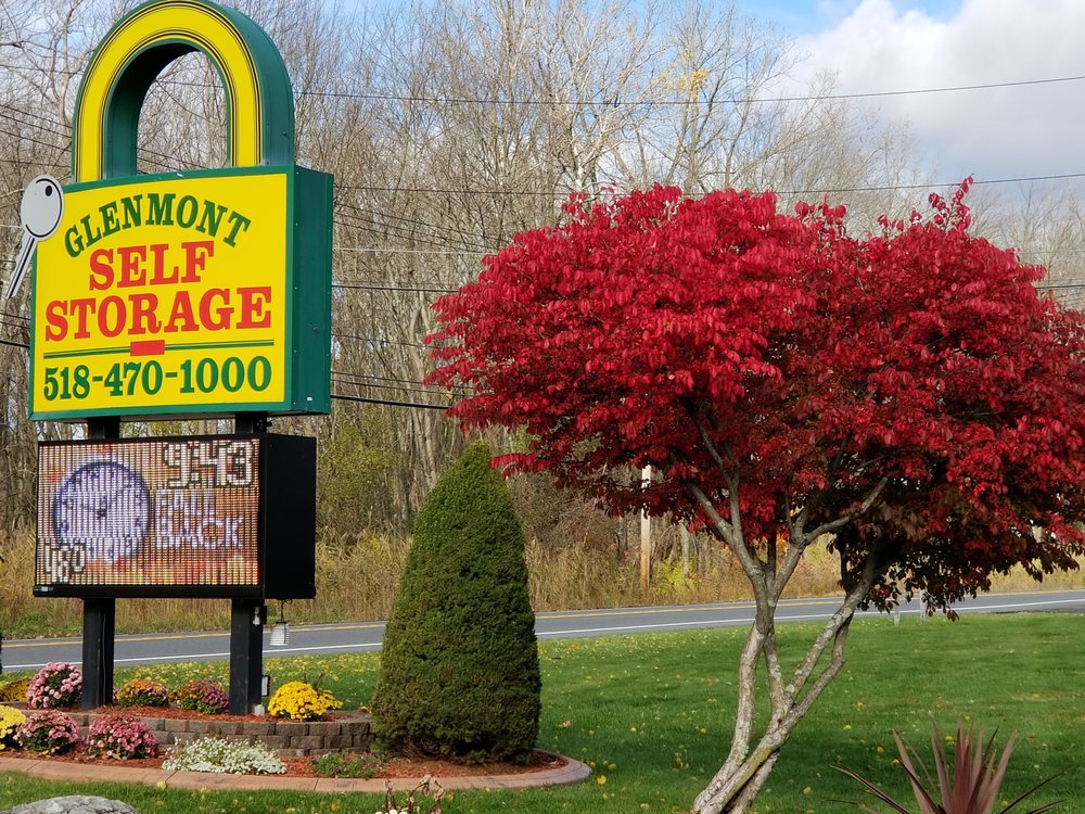 MOOVE IN SELF STORAGE 560 Rte 9W, Glenmont, New York Self Storage