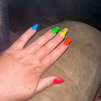 Tulip Nails - Almost 2 weeks later, still looking like new! - Nail Salons Near Me - Alameda, California