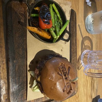 Bigfire - Bison burger - American Near Me - Orlando, Florida
