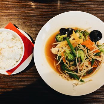 Muc Dong - Stir fried vegetables - Vietnamese Near Me - Prague, Puerto Rico