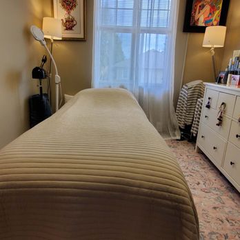 Lotus Wellness Studio - Skin Care Near Me - Edmonds, Washington Lotus Wellness Studio - Skin Care Near Me - Edmonds, Washington
