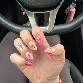 Noir Nail Lounge - Nails - Nail Salons Near Me - Oceanside, California