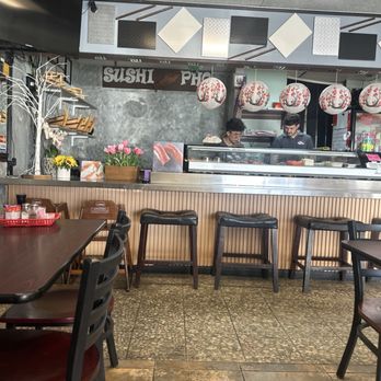 Fresh Sushi Pho - Sushi counter - Sushi Bars Near Me - Tucson, Arizona Fresh Sushi Pho - Sushi counter - Sushi Bars Near Me - Tucson, Arizona