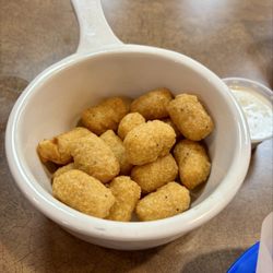 Toni's Depot - Cheese curd "basket"