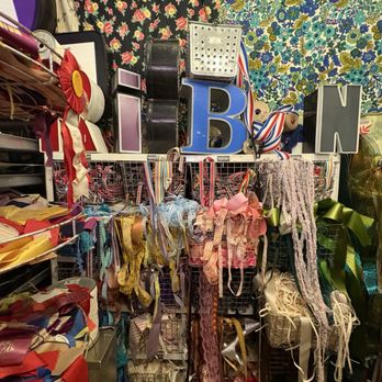 Hunt & Gather - Antiques Near Me - Minneapolis, Minnesota Hunt & Gather - Antiques Near Me - Minneapolis, Minnesota