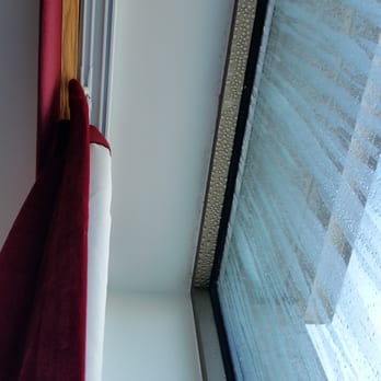 The One Boutique Hotel - The top of the window showing water just running in! - Hotels Near Me - Carrollton, Texas The One Boutique Hotel - The top of the window showing water just running in! - Hotels Near Me - Carrollton, Texas