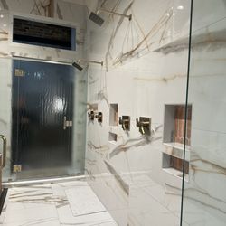 The Remington Suite Hotel & Spa - This shower was epic lol