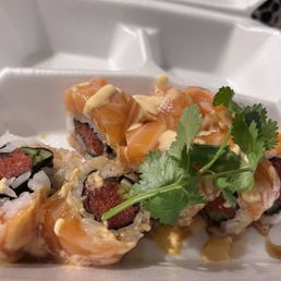 Sexy Spicy Salmon Crunch Roll