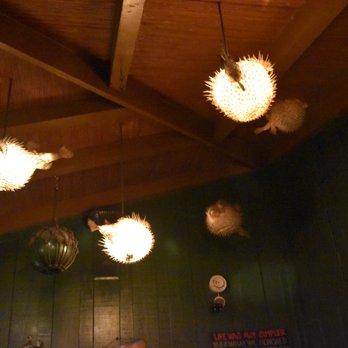 Buzz's - Steakhouses Near Me - Kailua, Hawaii